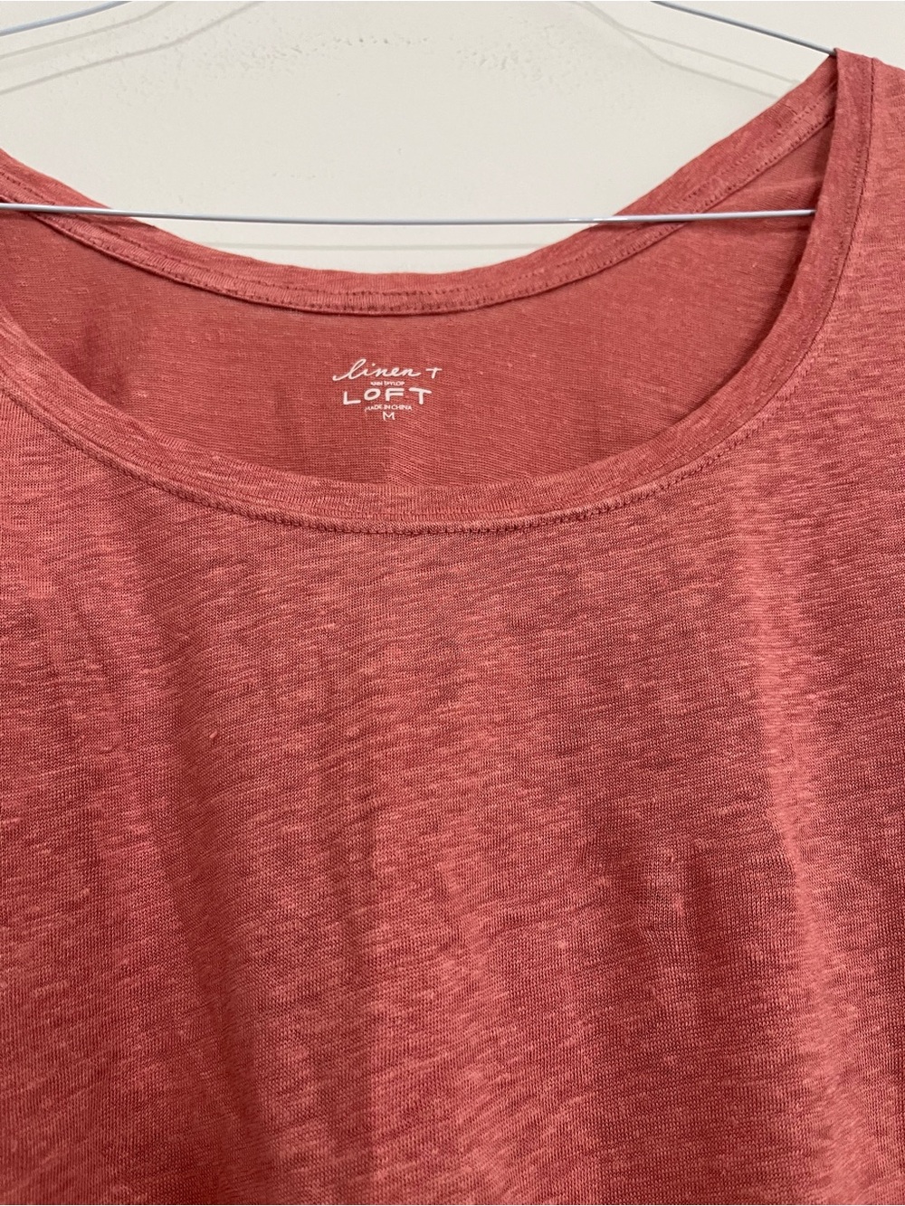 NWT LOFT Ann Taylor 100% Linen Scoop Neck Short Sleeve T-Shirt Top M Dusty Red - Picture 5 of 16